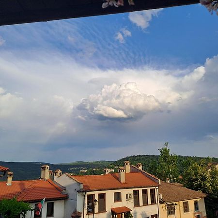 Guest House Lazara Veliko Tărnovo Esterno foto