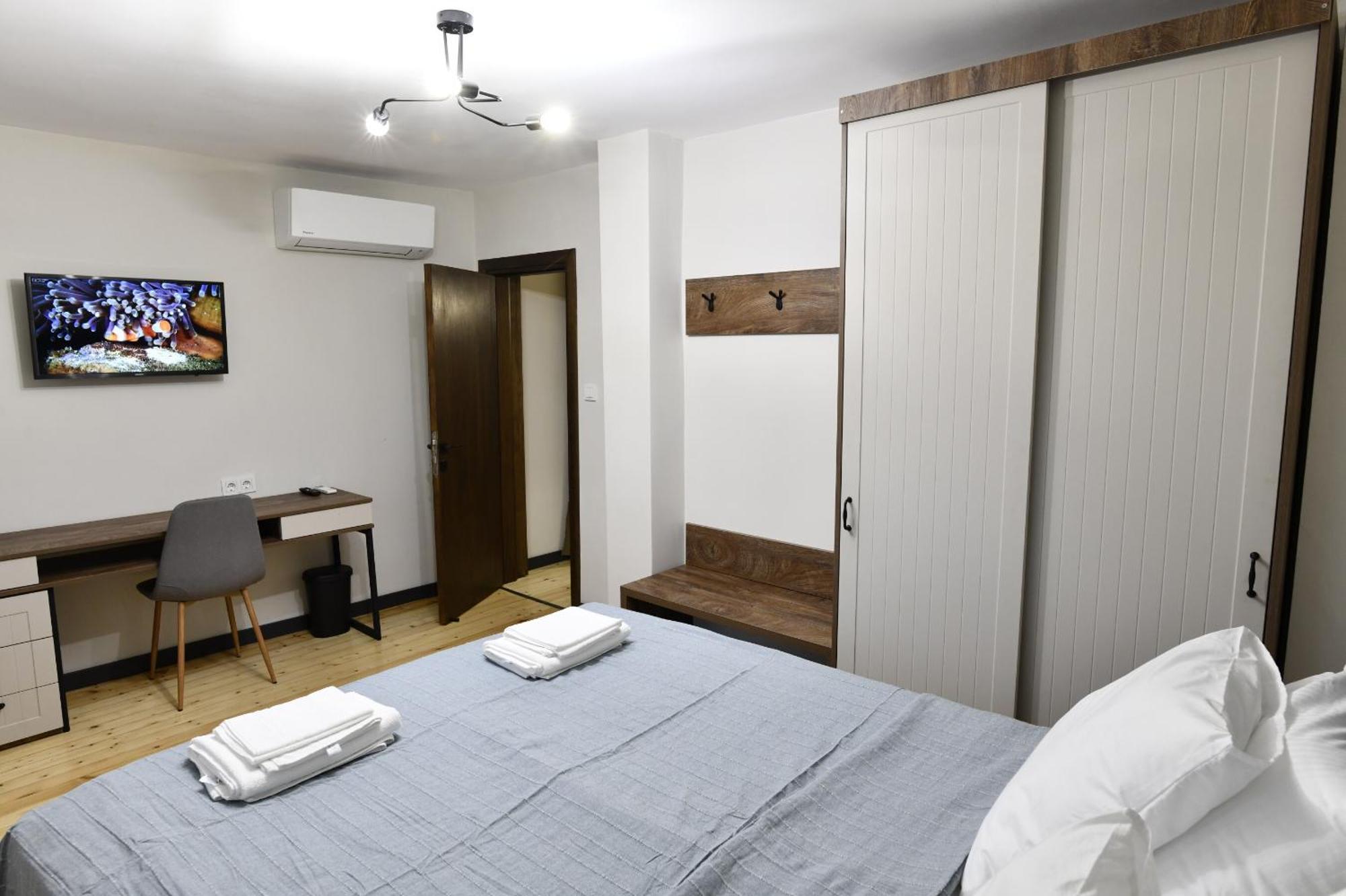 Guest House Lazara Veliko Tărnovo Esterno foto