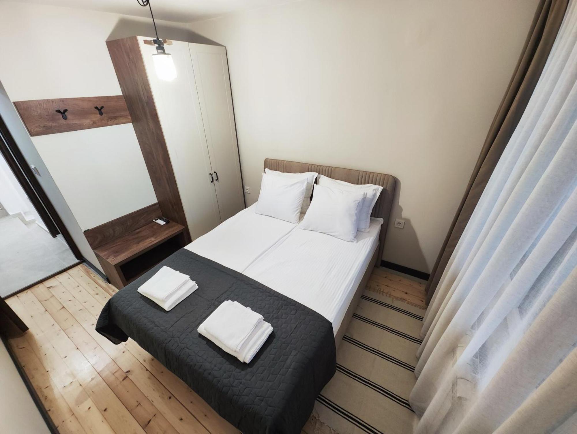 Guest House Lazara Veliko Tărnovo Esterno foto