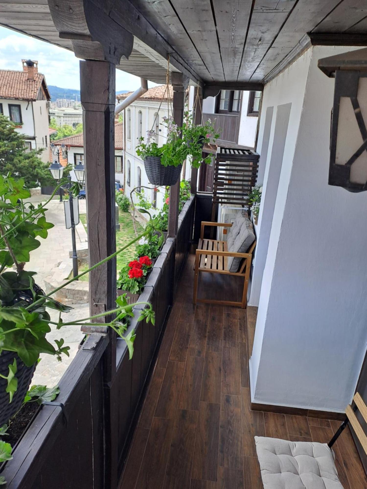 Guest House Lazara Veliko Tărnovo Esterno foto