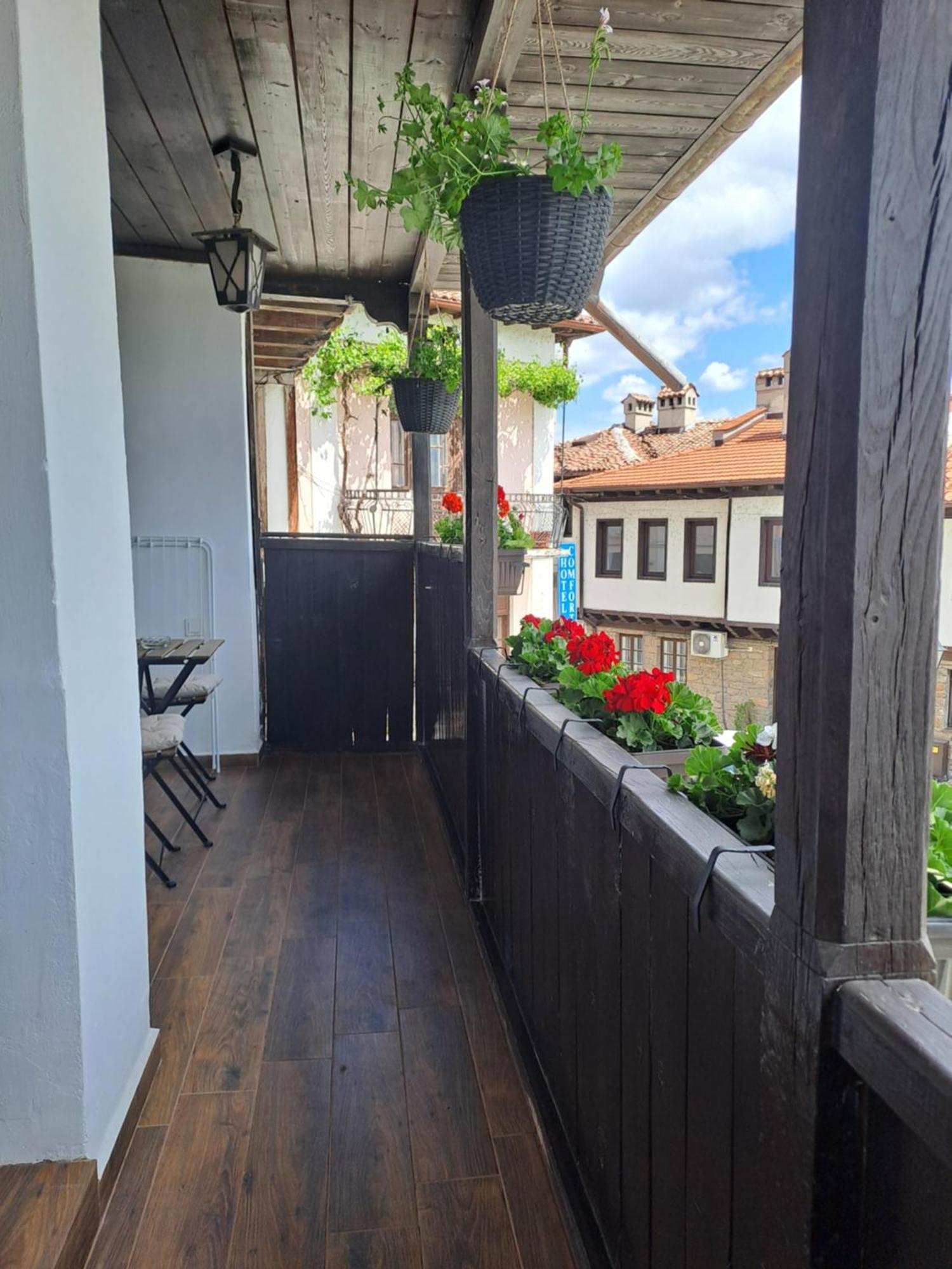 Guest House Lazara Veliko Tărnovo Esterno foto