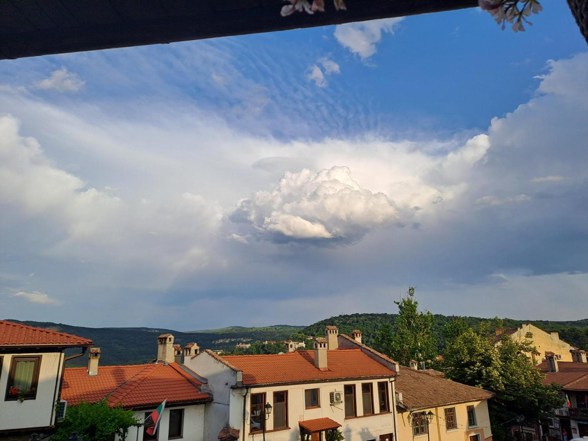 Guest House Lazara Veliko Tărnovo Esterno foto